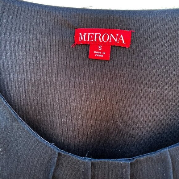 Black Dress - Picture 5 of 5